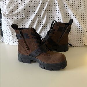 UGG Black and Brown Ankle Boots